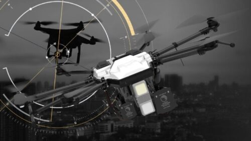Полювання на дронів за допомогою дронів: DroneHunter F700